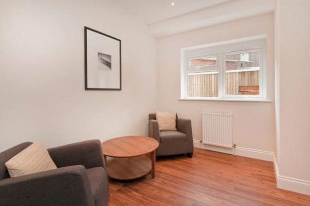  Image of 4 bedroom Terraced house to rent in Belsize Road London NW6 at Belsize Road Swiss Cottage London, NW6 4RY